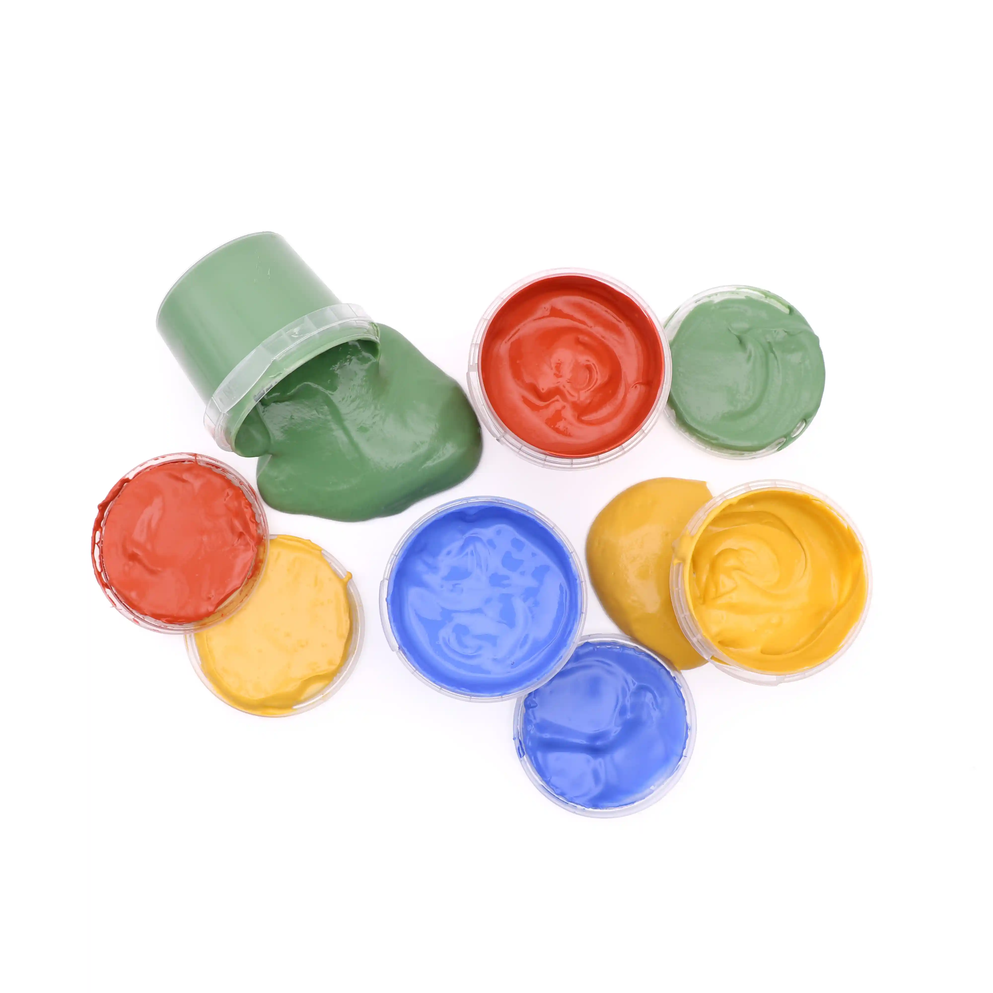 Geöffnete Farbbecher der Sandmännchen Fingerfarben