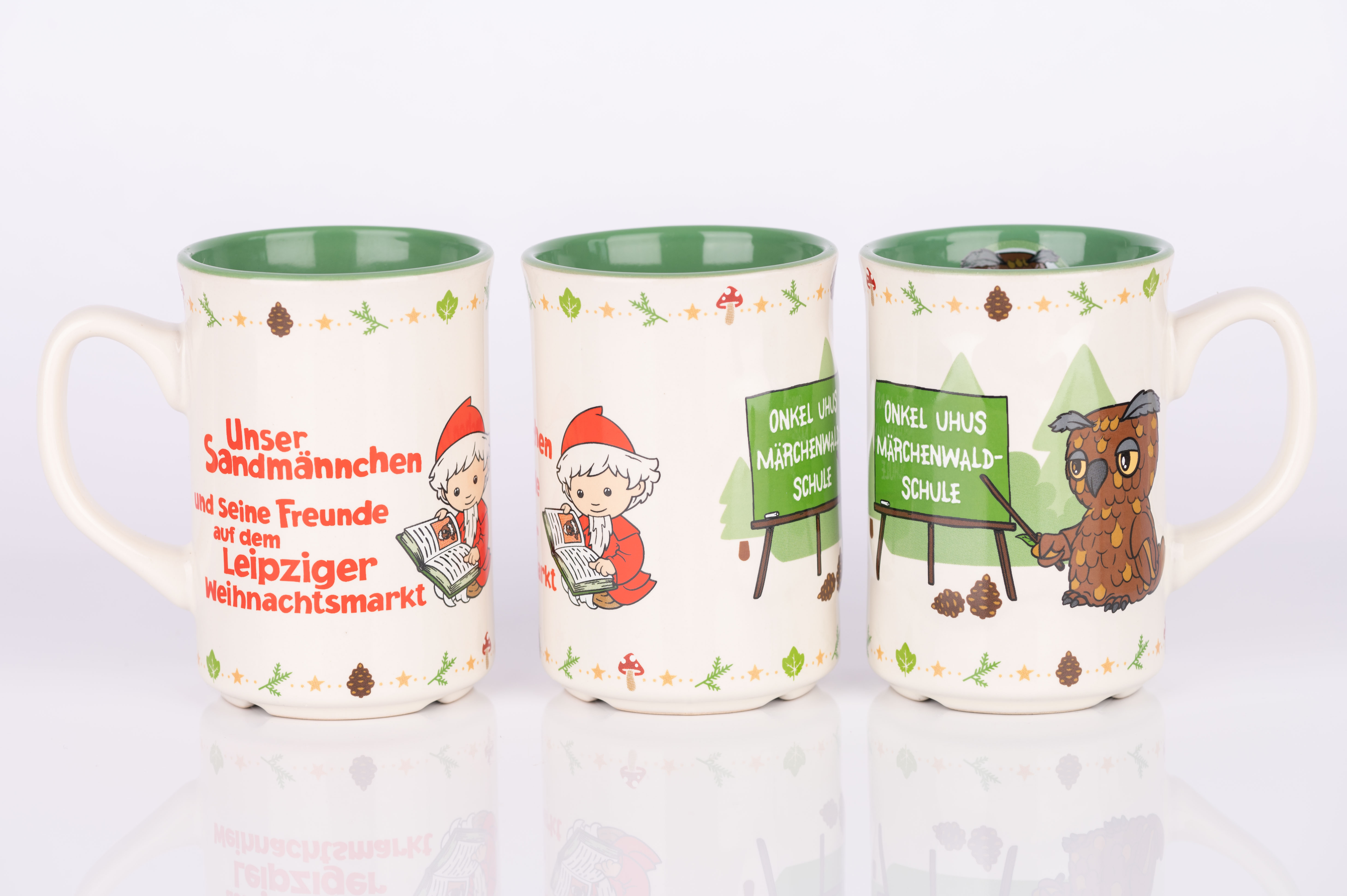 Sandmannchen202301 Onkel Uhu Weihnachtsmarkttasse zwei null zwei drei von Käthe Wohlfahrt