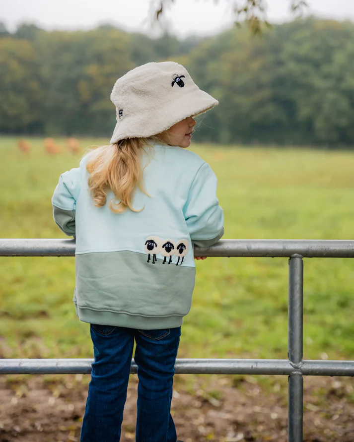 Shaun das Schaf - Pullover- Traktor