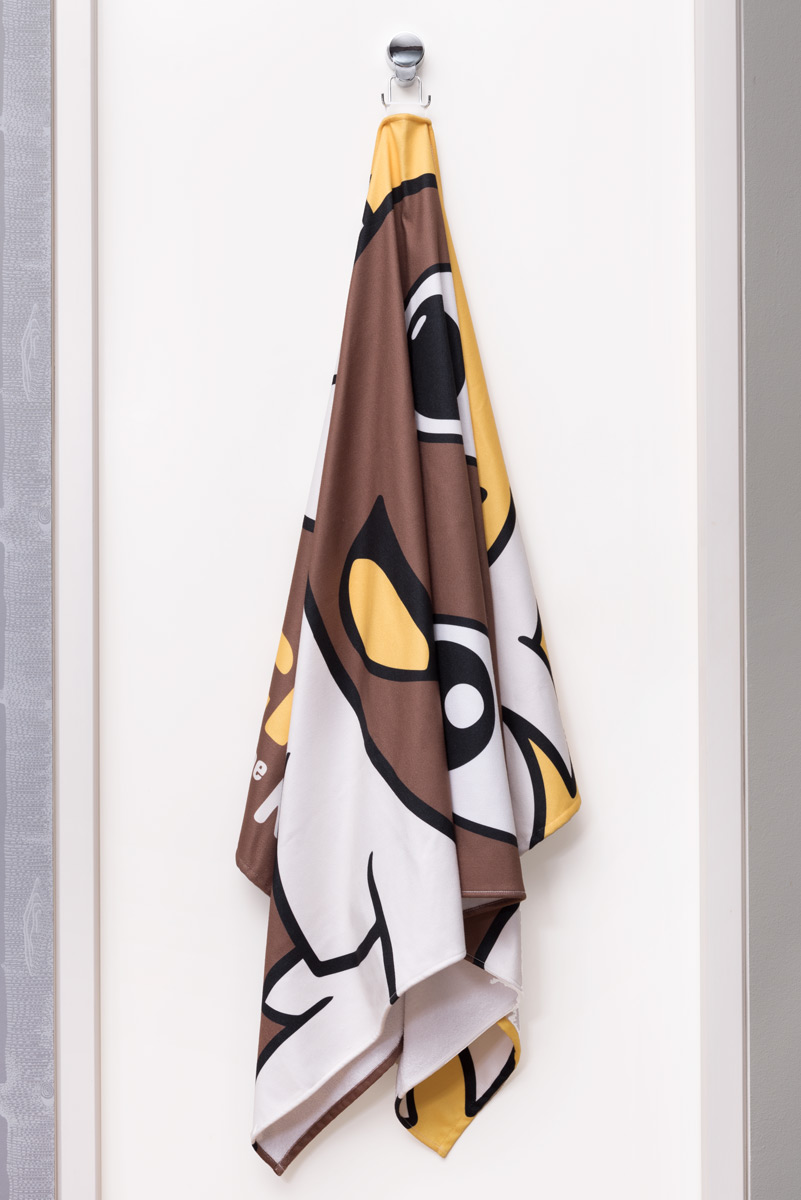 pittiplatsch-badetuch-badehandtuch-ach-du-meine-nase-haengend Pittiplatsch Badetuch